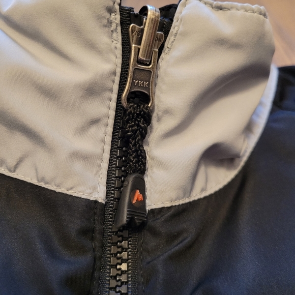 Women's Y2k Marmot Insulated Full Zip jacket Size Large black Grey - Picture 7 of 13